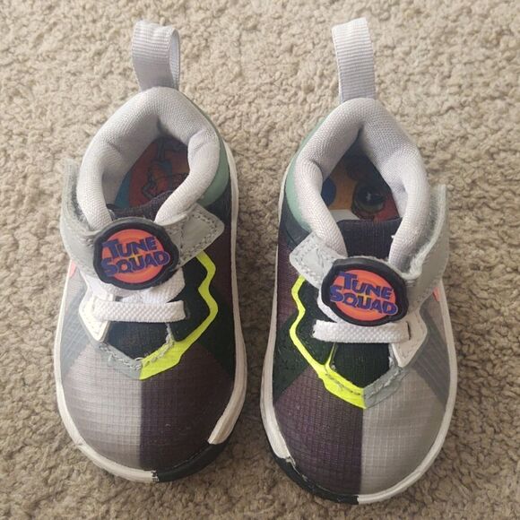 Nike Lebron 18 Space Jam Bugs Vs Marvin Shoes Sz Toddler 4c DJ3762-0052 PREOWNED - Picture 1 of 11